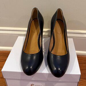 Brand New Black Work Pump